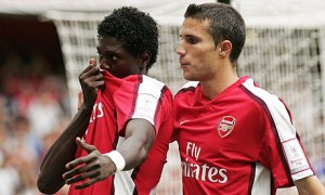 adebayor-kiss-badge-300x180.jpg