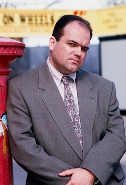 Barry_Evans_EastEnders_2004.jpg