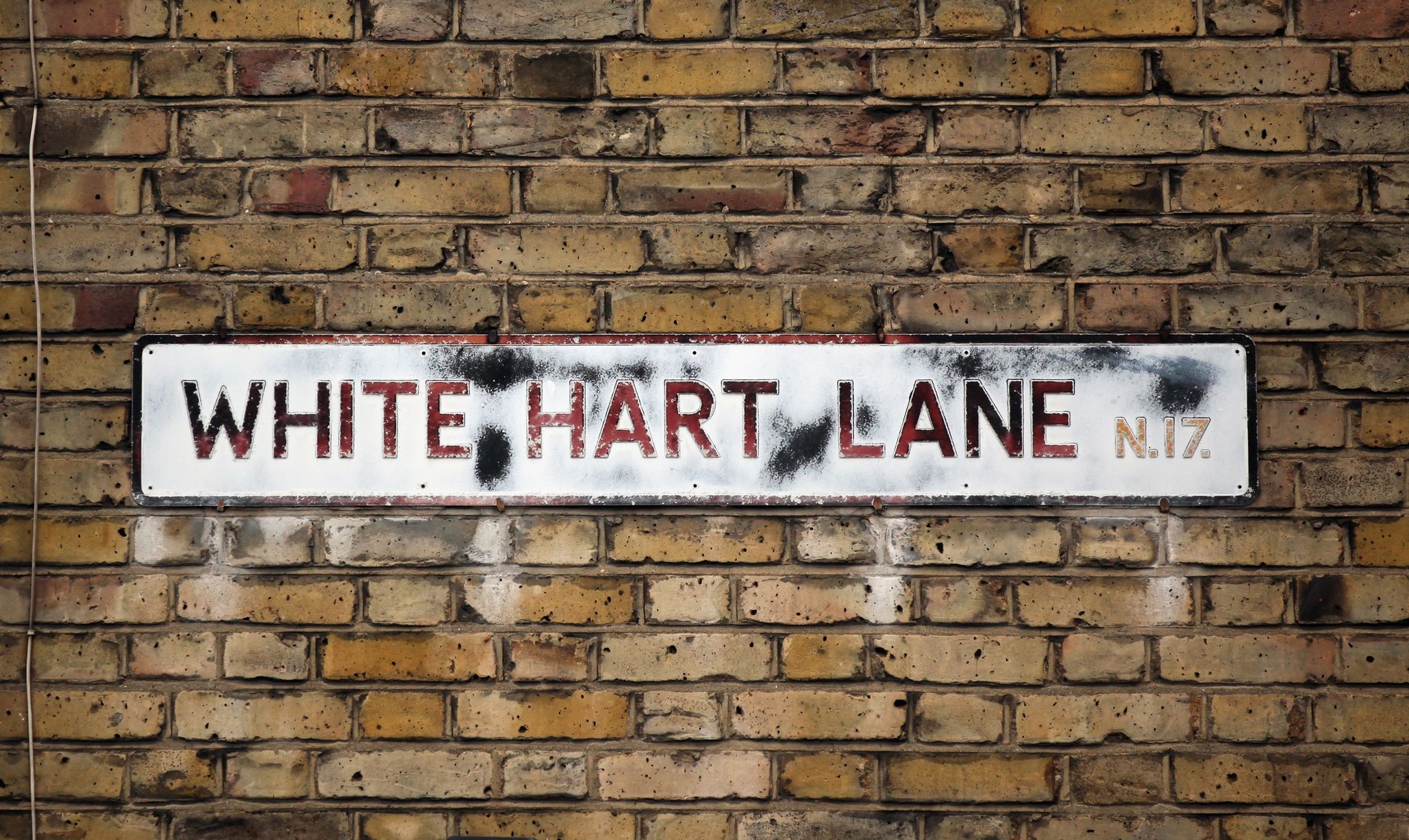 White%20Hart%20Lane