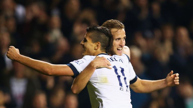 harry-kane-erik-lamela-tottenham-aston-villa_3372150.jpg