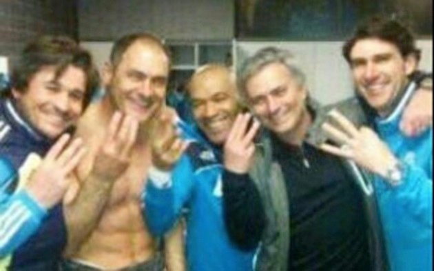 asi-celebraron-mourinho-equipo-victoria-camp-nou-2327784.jpeg