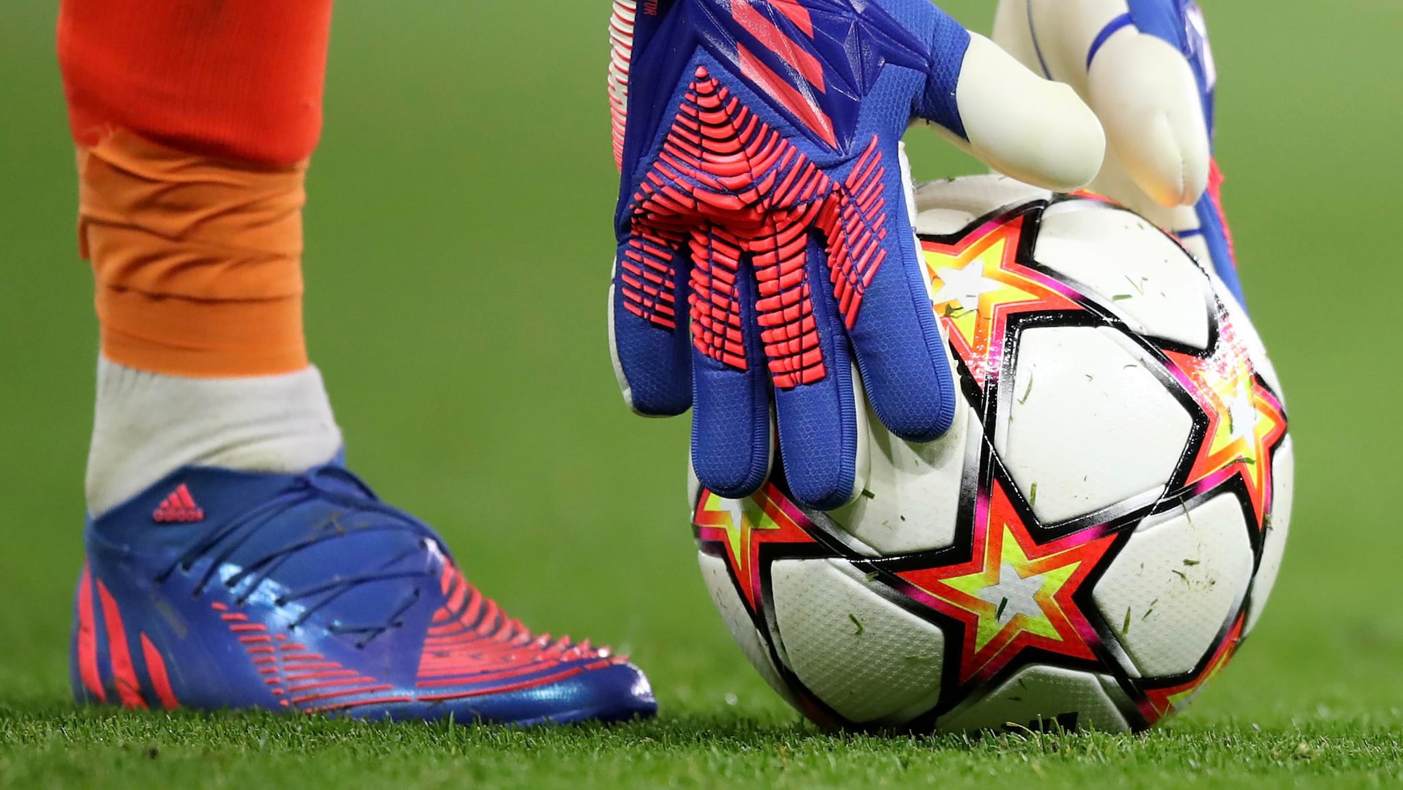 www.uefa.com